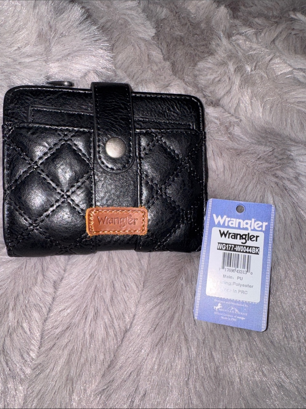 Wrangler Black Leather Small Wallet with Brown Logo Patch